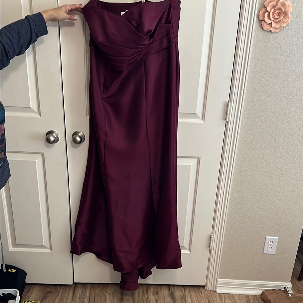 Elegant Burgundy Evening Gown